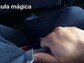 Exitado en el autobús