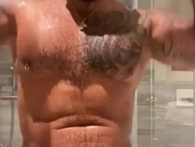 Latino ponstar show in shower and playing with feets VIKTO ROM